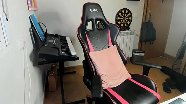 Ama music online show from 10/06/25, 08:45