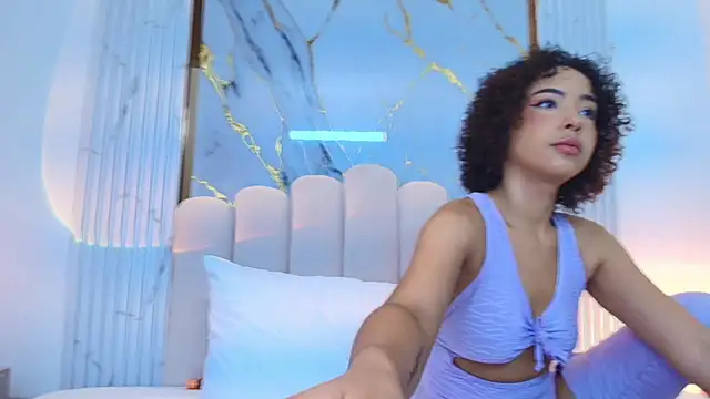 OSHUN  online show from 02/05/25, 12:06