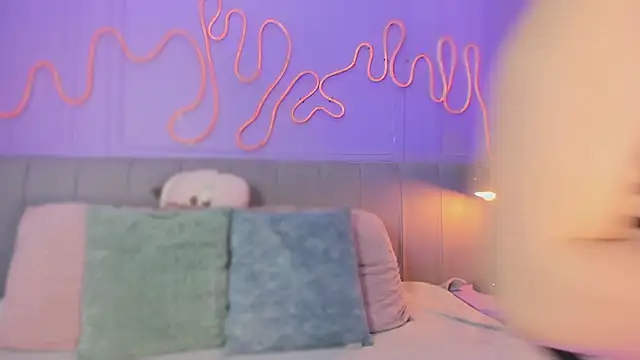 Snapshot of Mai_higurashi chatting on 10/10/25, 07:57 Mai higurashi online show from 10/10/25, 07:57