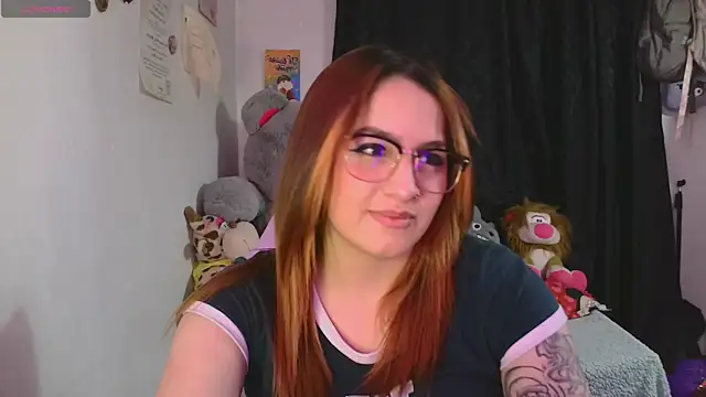 lucycherry   online show from 09/24/25, 03:21