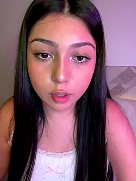 Snapshot of Maii_chan chatting on 11/14/25, 05:28 Maii chan online show from 11/14/25, 05:28