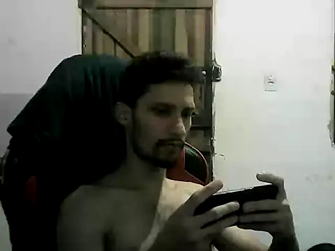 LucasMarcelo85 online show from 12/08/24, 09:35