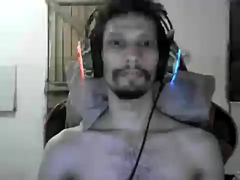 LucasMarcelo85 online show from 01/10/25, 10:50