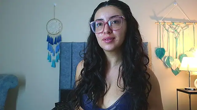 Snapshot of EvoletFMK chatting on 11/22/25, 03:11 EvoletFMK online show from 11/22/25, 03:11