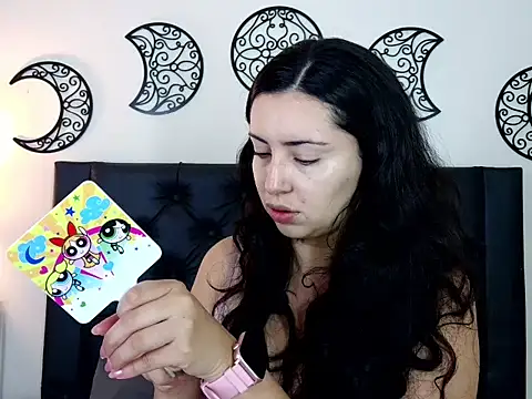 Snapshot of EvoletFMK chatting on 12/03/25, 11:30 EvoletFMK online show from 12/03/25, 11:30