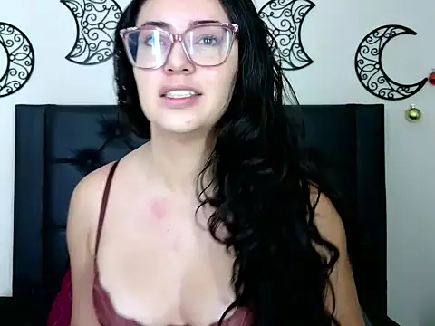 EvoletFMK online show from 12/16/25, 09:14