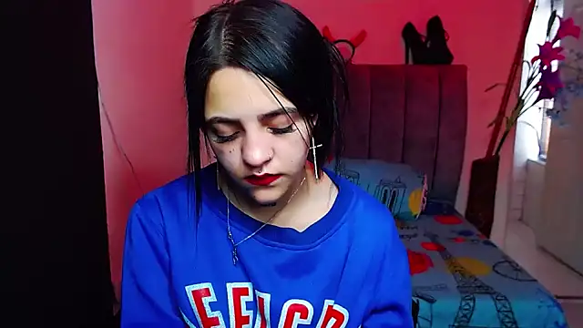 Violettasquirt online show from 10/10/25, 01:32