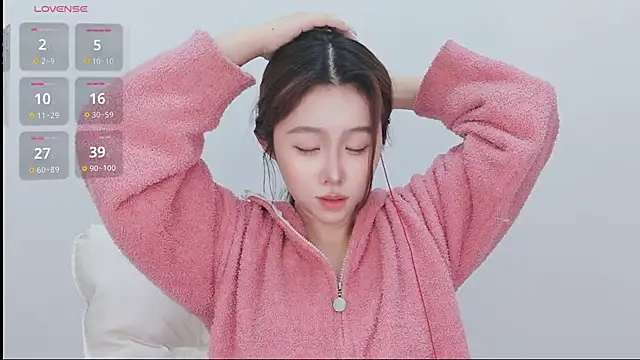 Hazel-11 online show from 02/28/25, 12:31