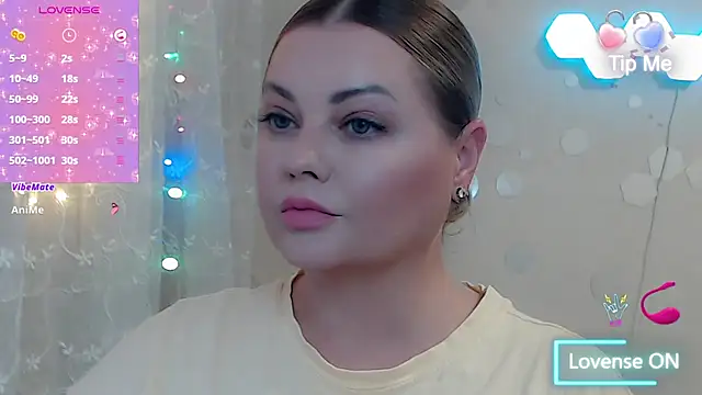 Snapshot of JewellKiss7 chatting on 06/19/26, 06:01 JewellKiss7 online show from 06/19/26, 06:01
