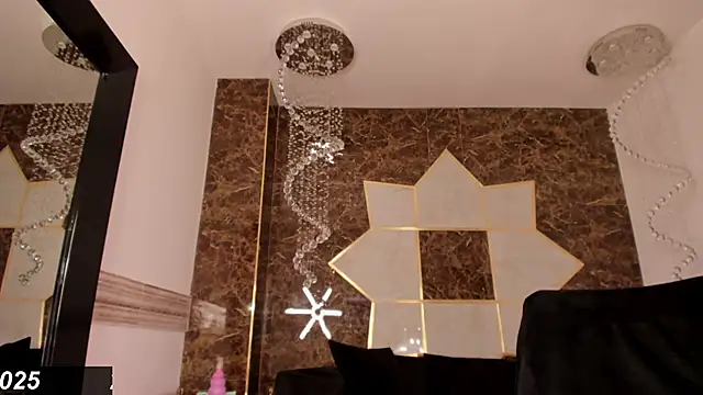 Snapshot of Isabel_Escorcia chatting on 01/28/25, 04:39 Isabel Escorcia online show from 01/28/25, 04:39