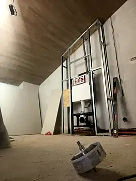 red red00 online show from 11/13/25, 11:31