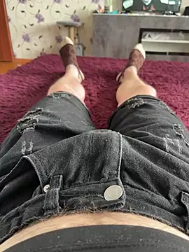 red red00 online show from 02/27/26, 10:04