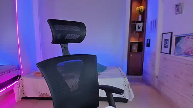 Susann Ross online show from 01/27/25, 11:00