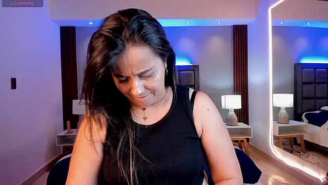 Susann Ross online show from 09/14/25, 11:53