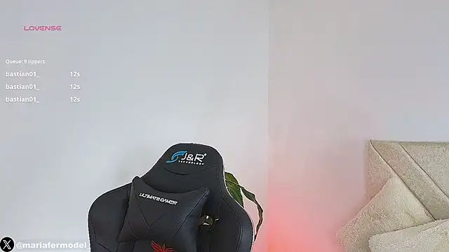 Mariafer05 online show from 12/31/24, 12:04