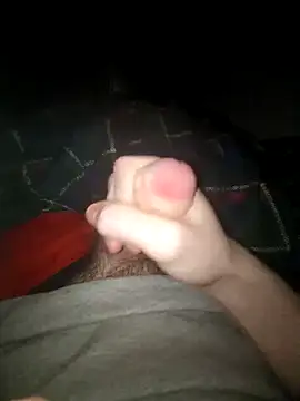 Snapshot of SoloExploder101 chatting on 02/22/26, 01:07 SoloExploder101 online show from 02/22/26, 01:07