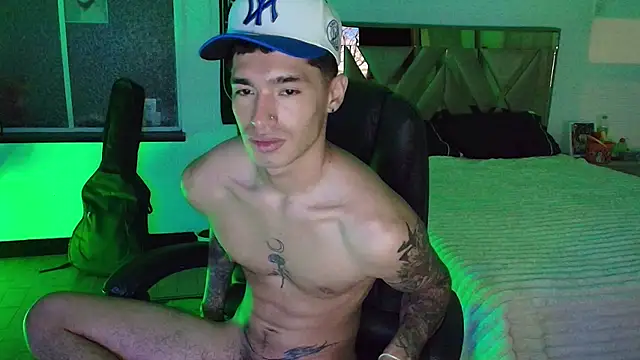 Damon  333 online show from 10/16/25, 06:47