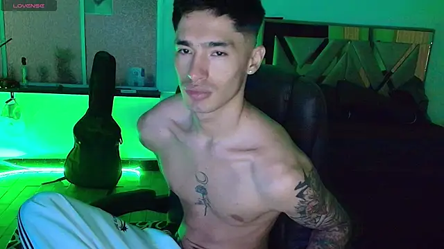 Damon  333 online show from 11/02/25, 11:29