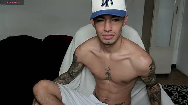 Damon  333 online show from 02/19/26, 04:14