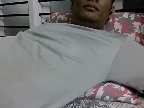 Snapshot of NiceBoy9099 chatting on 02/16/25, 06:21 NiceBoy9099 online show from 02/16/25, 06:21