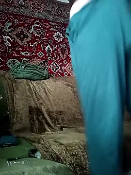 Pineapple04 online show from 11/06/25, 04:57