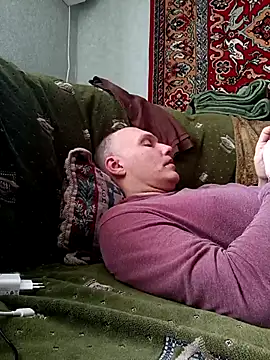 Pineapple04 online show from 02/01/26, 07:40