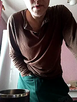 Pineapple04 online show from 02/14/26, 08:22