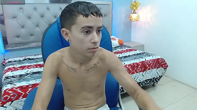 Xavii18 online show from 02/23/25, 04:35