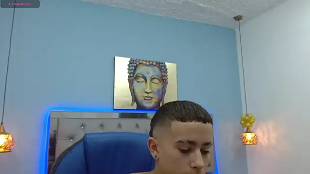 Xavii18 online show from 02/26/25, 04:24