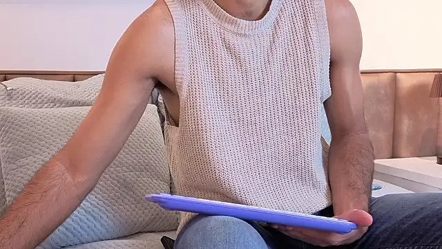 Ethan  Walker online show from 03/08/26, 06:55