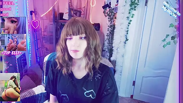 Snapshot of Toxic_Ellies chatting on 12/20/24, 04:46 Toxic Ellies online show from 12/20/24, 04:46