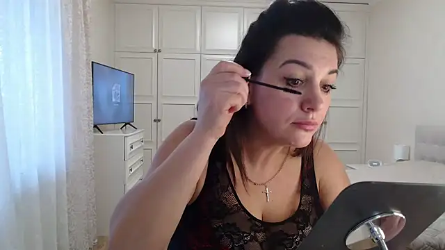 Snapshot of Dina0908 chatting on 01/28/25, 10:23 Dina0908 online show from 01/28/25, 10:23