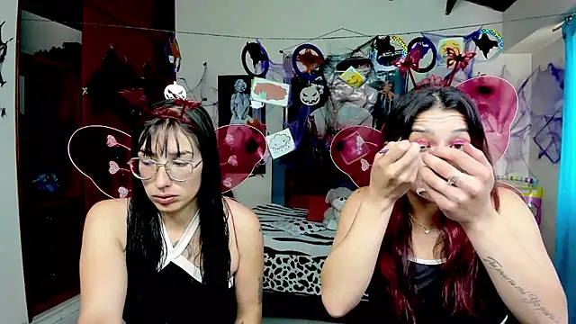 Snapshot of jeyloveebony chatting on 10/31/25, 01:45 jeyloveebony online show from 10/31/25, 01:45