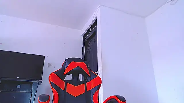 ADAM HOT online show from 02/12/26, 09:43