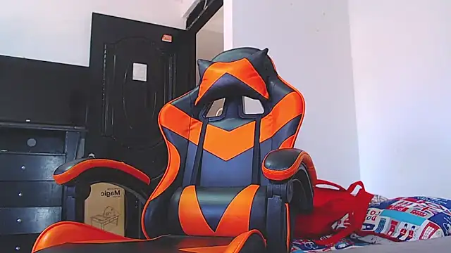 ADAM HOT online show from 02/14/26, 09:44