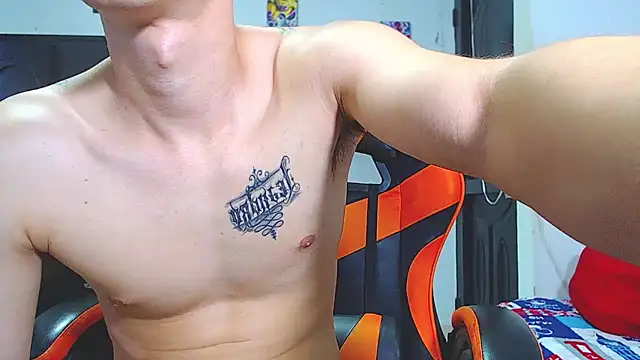 ADAM HOT online show from 04/14/26, 10:27