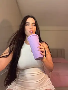 Mavi Coless online show from 07/01/26, 02:24