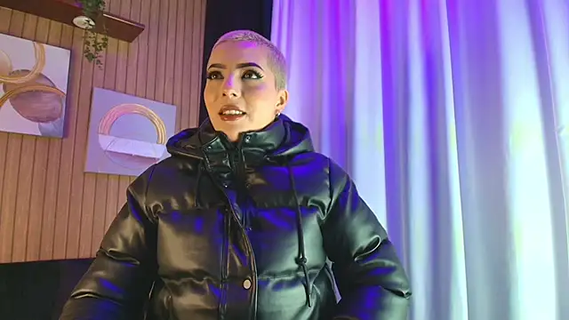 Snapshot of Camila_Chainn chatting on 11/20/25, 05:18 Camila Chainn online show from 11/20/25, 05:18