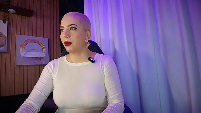 Snapshot of Camila_Chainn chatting on 01/14/26, 10:10 Camila Chainn online show from 01/14/26, 10:10