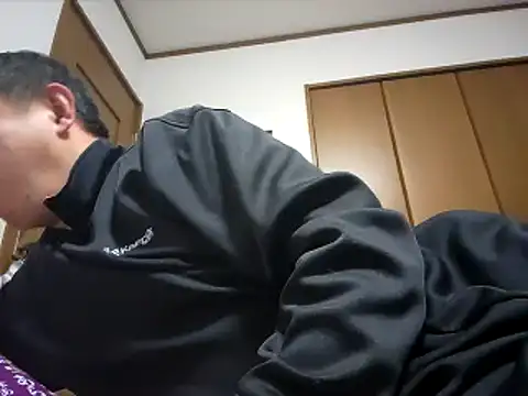 Snapshot of 07YUKIO chatting on 03/16/25, 02:22 07YUKIO online show from 03/16/25, 02:22