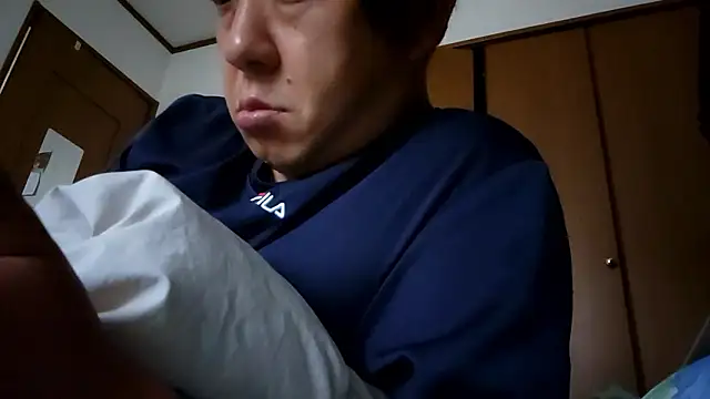 Snapshot of 07YUKIO chatting on 09/26/25, 09:08 07YUKIO online show from 09/26/25, 09:08