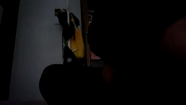 Snapshot of 07YUKIO chatting on 11/23/25, 09:25 07YUKIO online show from 11/23/25, 09:25