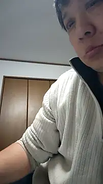 Snapshot of 07YUKIO chatting on 01/18/26, 08:51 07YUKIO online show from 01/18/26, 08:51