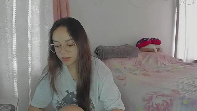 HARLEYNAPIER online show from 07/14/26, 03:07
