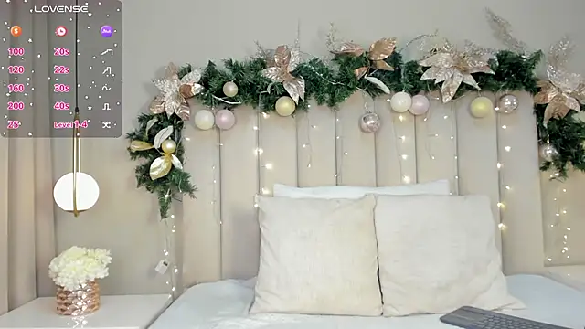 Snapshot of atenea_roberts chatting on 12/19/24, 03:07 atenea roberts online show from 12/19/24, 03:07