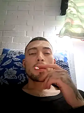 Snapshot of Suggarwhite18CM chatting on 10/01/25, 04:24 Suggarwhite18CM online show from 10/01/25, 04:24