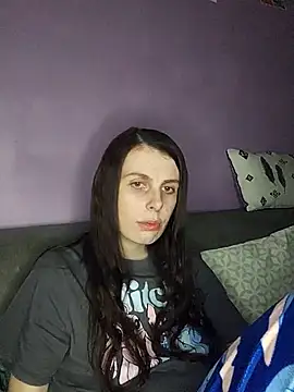 Snapshot of chachalette444 chatting on 03/18/25, 08:37 chachalette444 online show from 03/18/25, 08:37