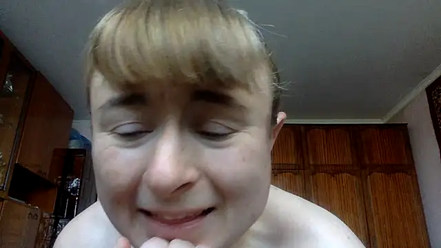 Snapshot of KlavdiaPetrivna chatting on 07/04/26, 05:35 KlavdiaPetrivna online show from 07/04/26, 05:35