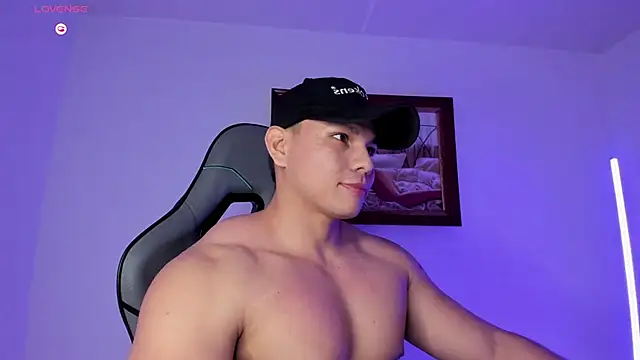 RoyConstance online show from 01/15/26, 04:28