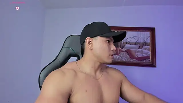 RoyConstance online show from 04/17/26, 03:42